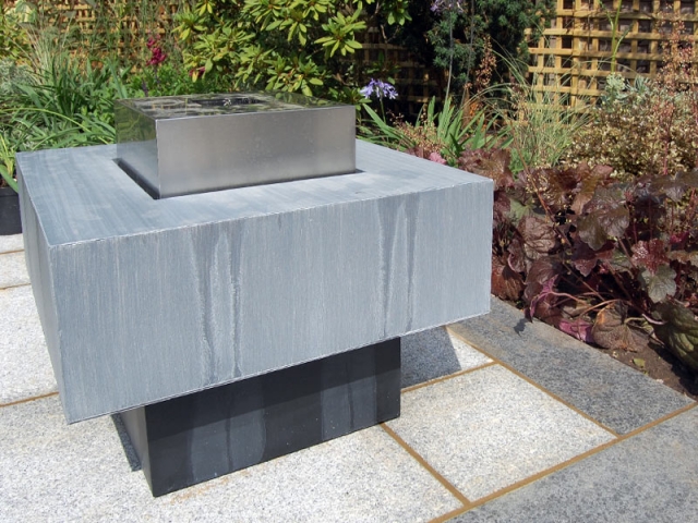 Recycling Water Feature modern Cubic Design